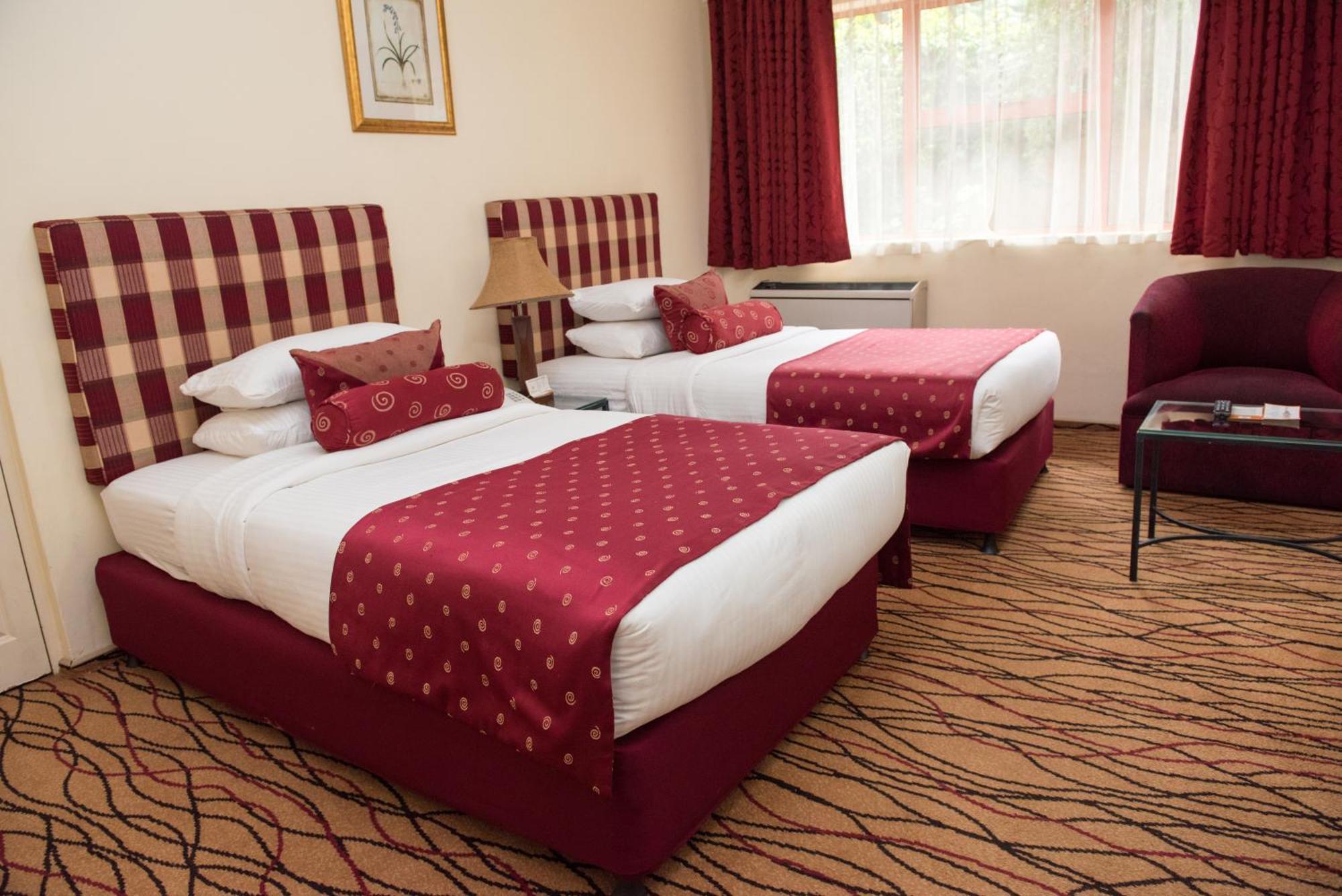 Crossroads Hotel Лілонґве Екстер'єр фото