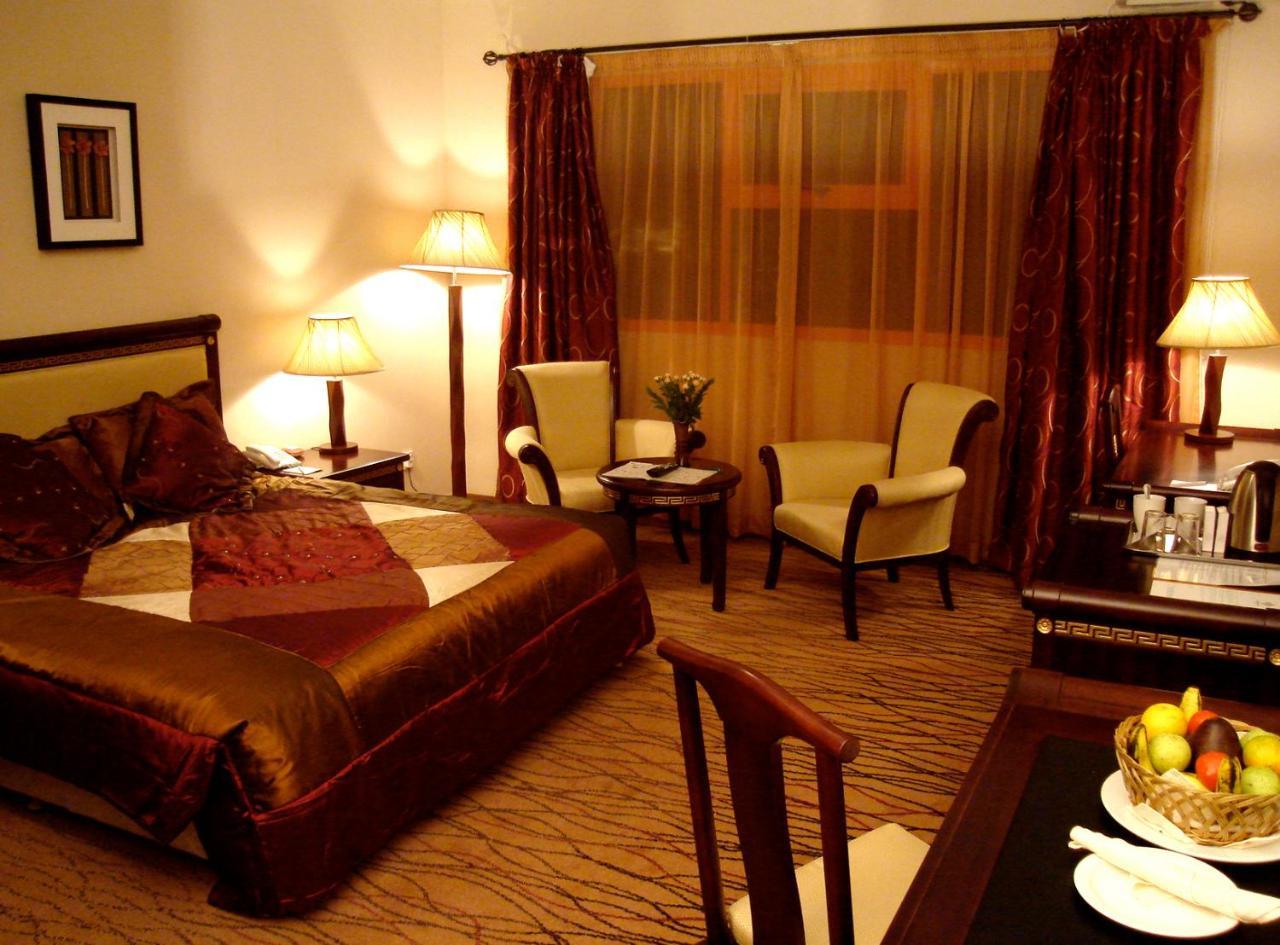 Crossroads Hotel Лілонґве Номер фото